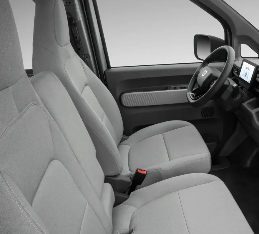 Farizon V7E Electric Van view 14